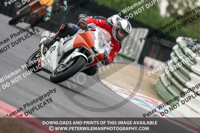 enduro digital images;event digital images;eventdigitalimages;mallory park;mallory park photographs;mallory park trackday;mallory park trackday photographs;no limits trackdays;peter wileman photography;racing digital images;trackday digital images;trackday photos